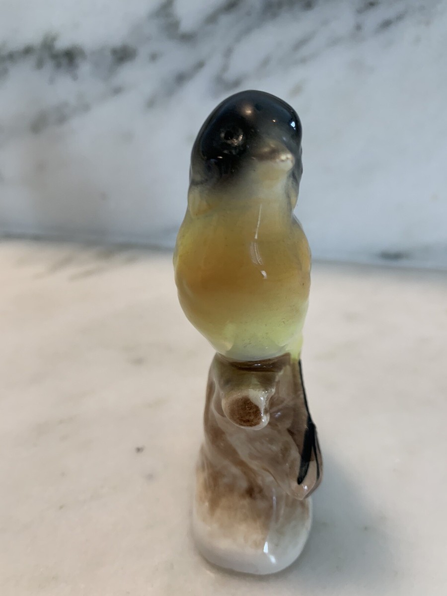 Vintage Goldfinch Yellow Bird Ceramic Figurine Made In Japan