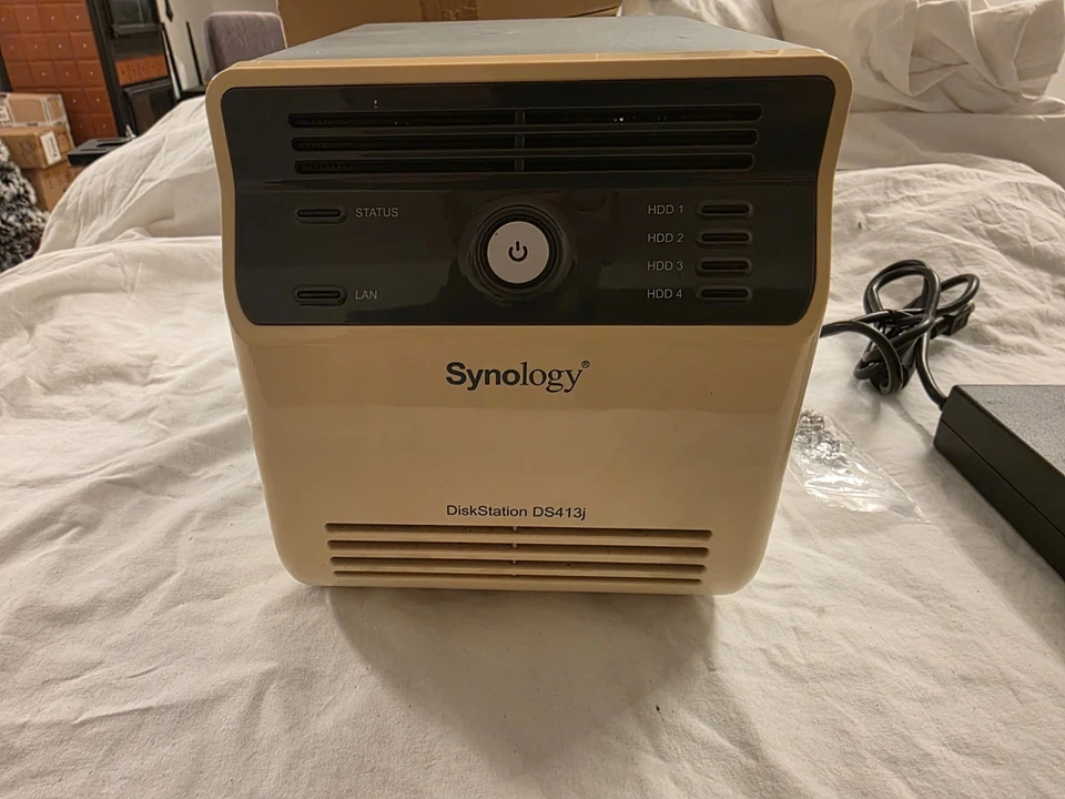 Synology DiskStation DS413j NAS 4-Bay – Usato, con o senza hard disk - Immagine 2 di 4