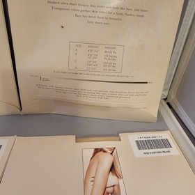 Lot of 4 Victoria&rsquo;s Secret Body Bare Thigh Highs 7 Denier Fair Size D New NOS