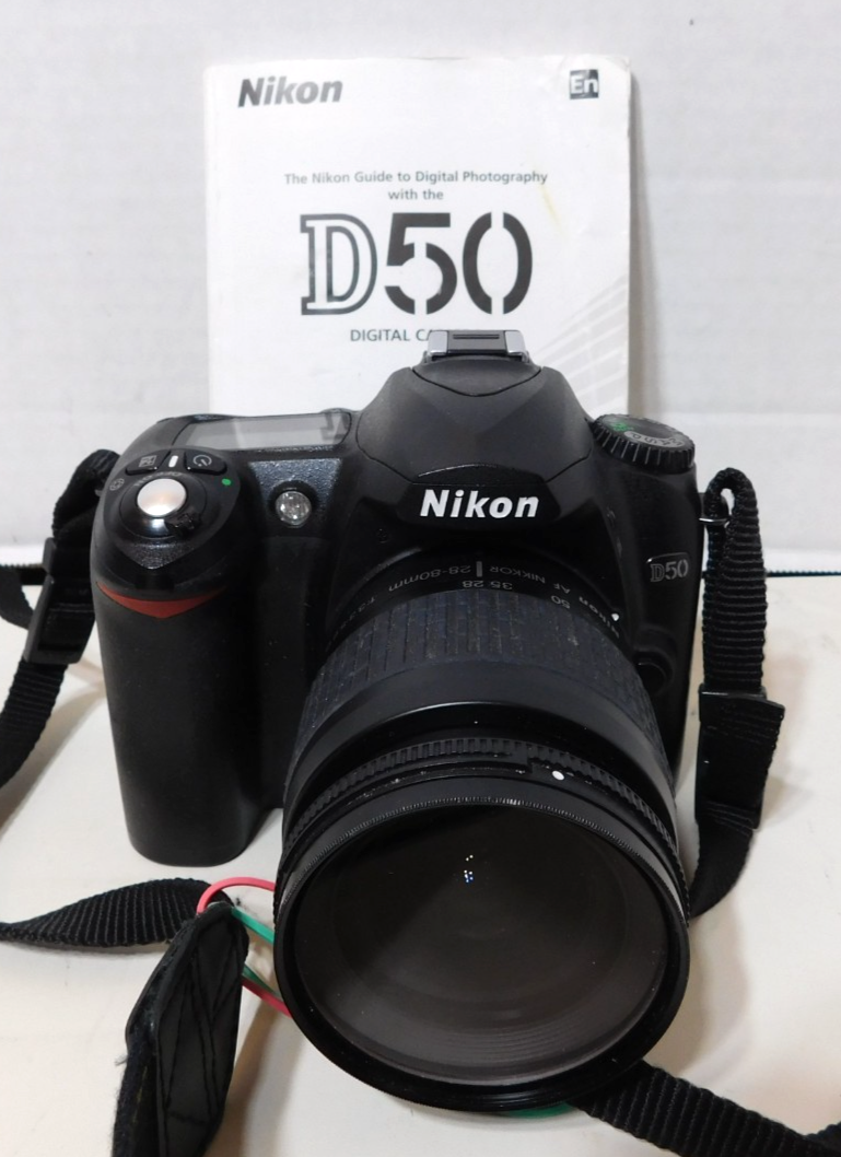 ⭐️良品⭐️Nikon ニコン D50 28-80mm★ショット数6148★ Nikon D50 DSLR Camera AF NIKKOR 28-80mm Includes Battery-Untested