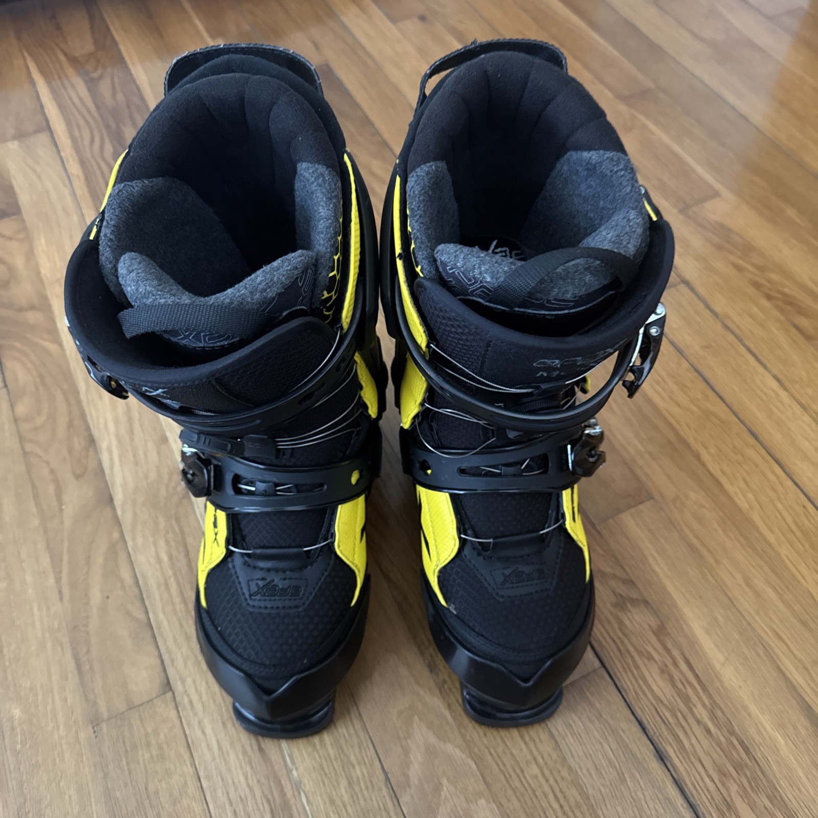 SALOMON APEX MC X BOA Allacciatura Comfort Passeggiata e Sci Solido Taglia 26