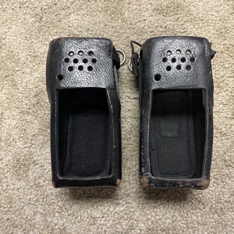Lot of 2 Radio Holster BK KNG P150 P400 P500 P800  Part# Model KAA0415CF