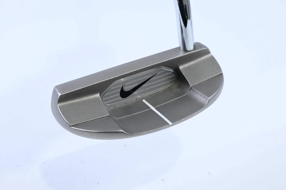 Left Hand Nike Blue Chip BC 002 Putter / 35 Inch - Image 4 of 4