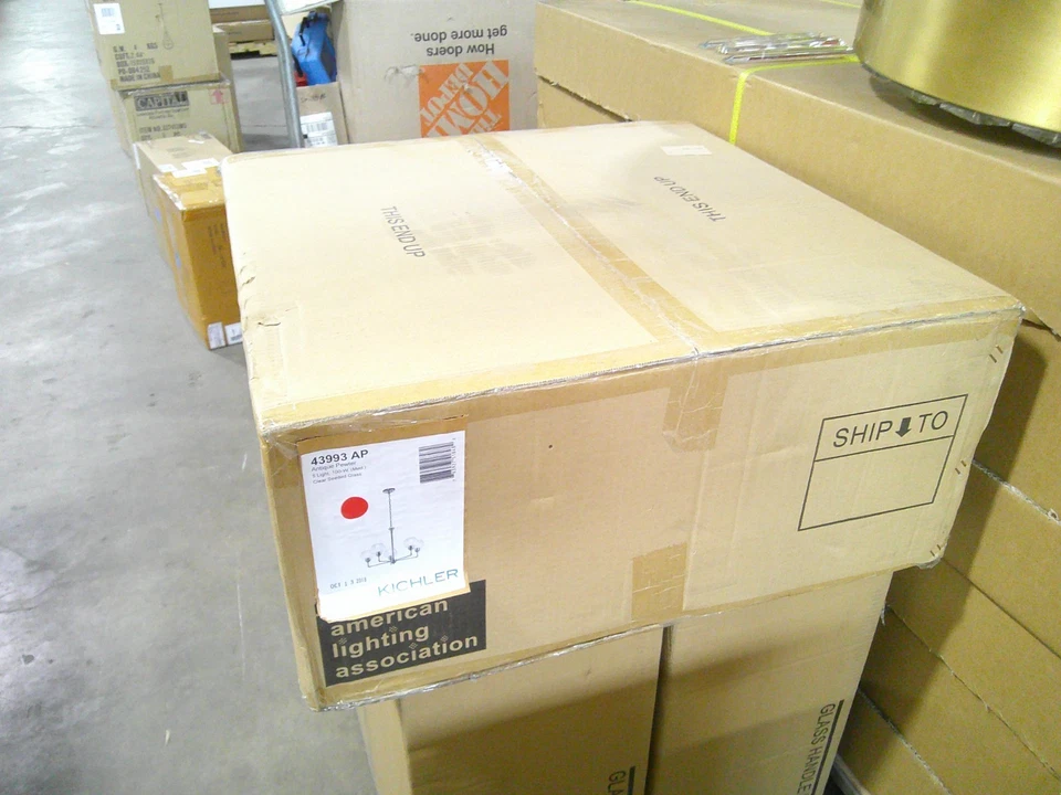 Candelabro de estanho antigo Kichler Lighting Niles 5 luzes 26" 43993 AP - Imagem 3 de 3