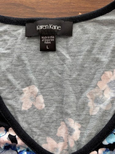 Karen Kane blouse top size L short sleeve w ties pullover V neck blue floral - Picture 6 of 7
