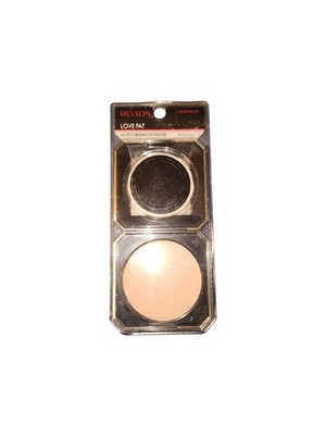 Revlon Love Pat Moisturizing Powder Cream Beige .40 Oz Sealed Older Logo