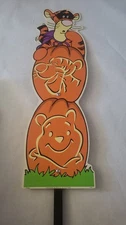 Vintage 2002 Yard Art Disney Winnie The Pooh & Tigger  Pumpkin
