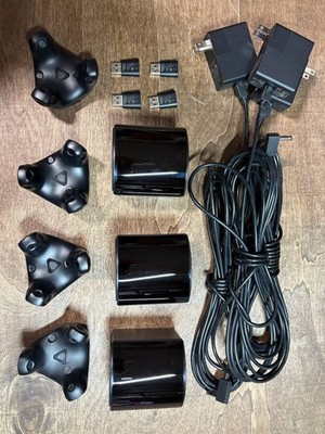 HTC Vive 3.0 Trackers (4) + Base Stations 2.0 (3) Bundle Full Body VRCHAT