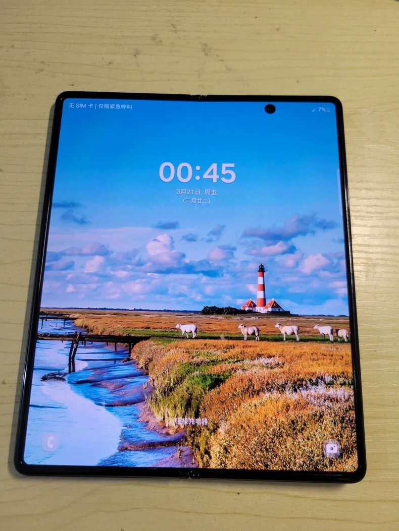 Samsung Galaxy Z Fold2 5G 12+ 256GB Unlocked (Any Carrier
