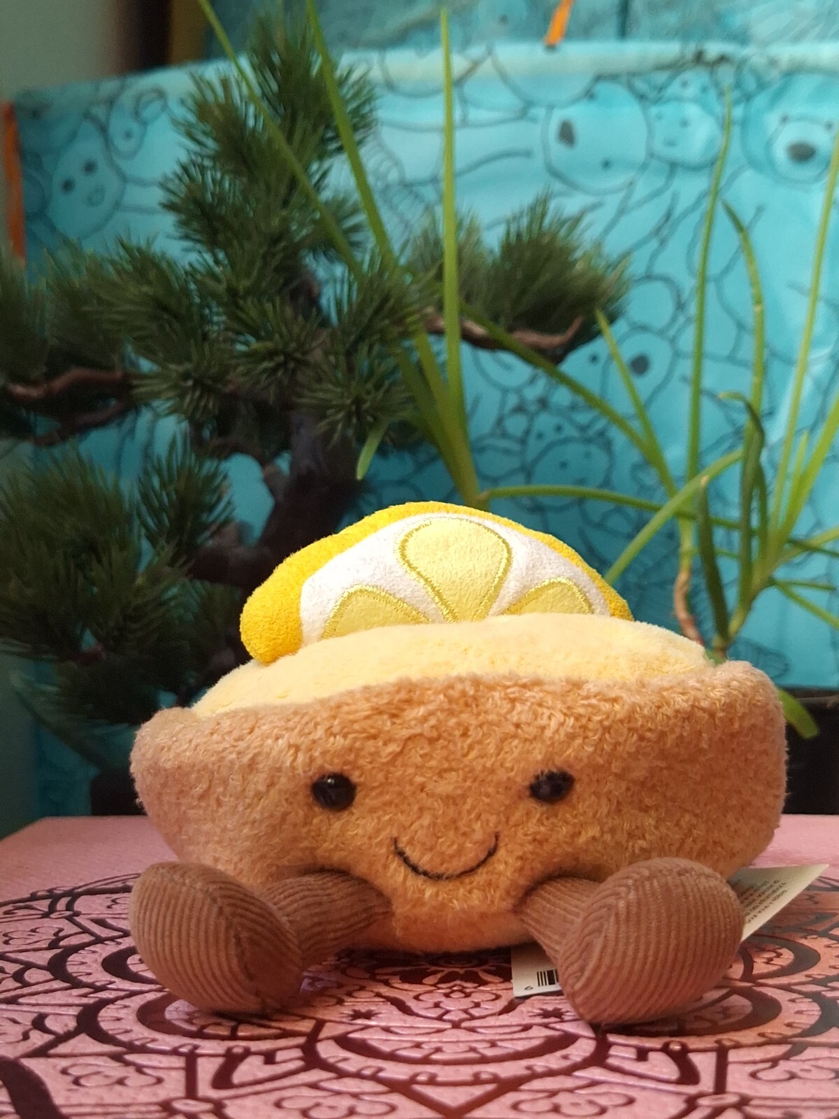 Peluche tarte au citron Jellycat Amuseables Collette de 22 cm jaune