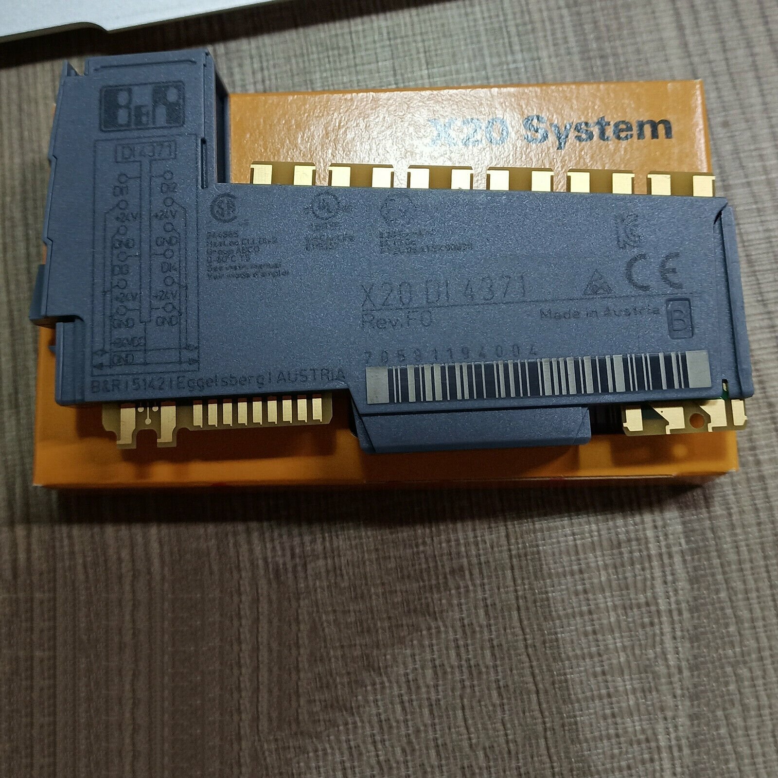 Picture 3 of 5