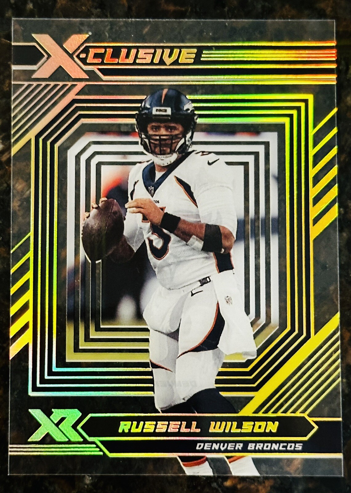 2022 Russell Wilson Panini XR X-CLUSIVE SSP Insert Case Hit Broncos XC8 Steelers