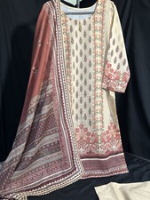 Brand - ASIM JOFA - Beautiful Lawn Prints. Tailor Stitched - Medium - 45