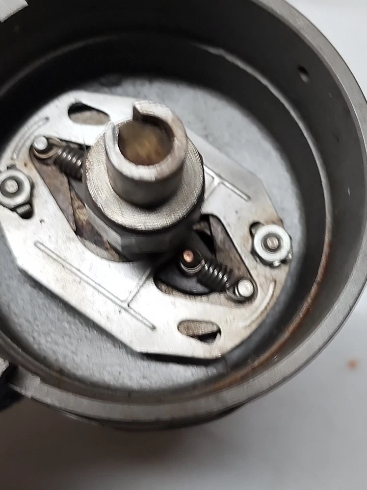 1957-61 Corvette Delco Remy Dual Point Distributor 1110891 Date Code NICE USED - Image 4 of 4