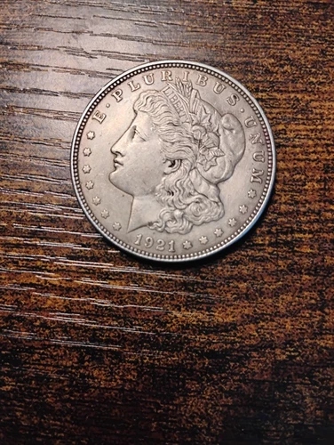 MORGAN silver dollar- 1921 P