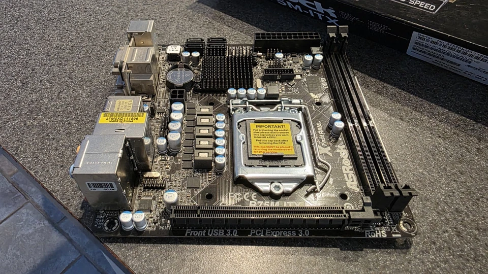 ASRock B75M-ITX Intel B75 Mini-ITX Motherboard Socket 1155 *No CPU Included* - Image 3 of 4