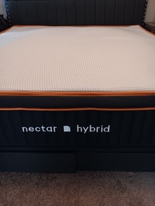 King Size Nectar Hybrid Mattress