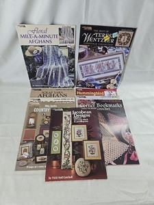 Lot of 9 Leisure Arts Leaflets  Booklets Various Styles 1980s, 1990s & 2003,2004