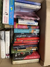 Joblot Wholesale of 40 Mixed Novels Books Bundle. Mixed Genres