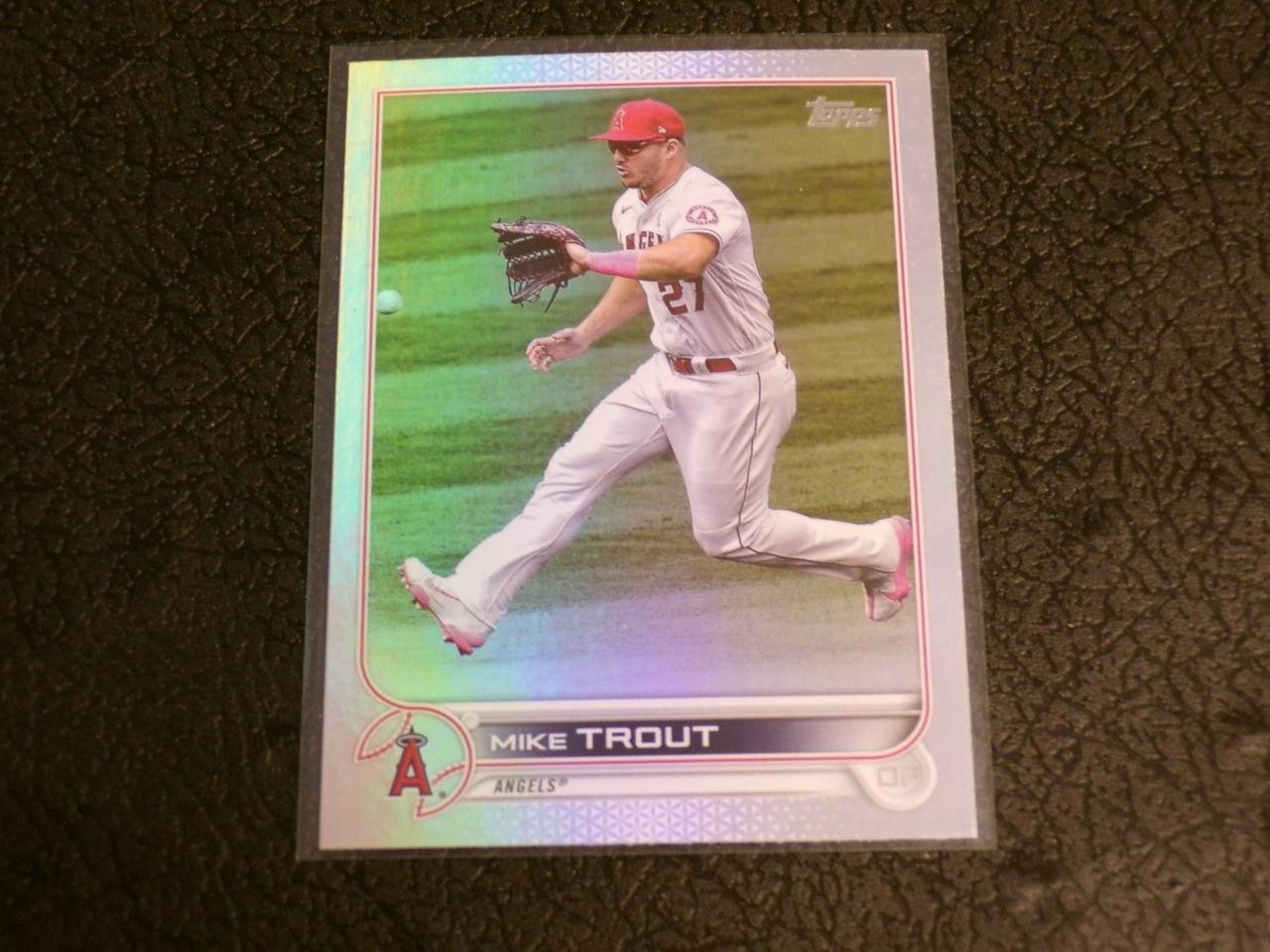 2022 Topps Rainbow Foil #27 MIKE TROUT SP card! ANGELS!