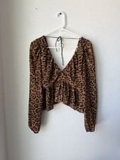 H M Leopard Print Top Sz Small