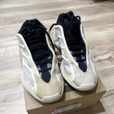 adidas Yeezy 700 V3 White Black Cream Athletic Sneakers Lace Up Low Top