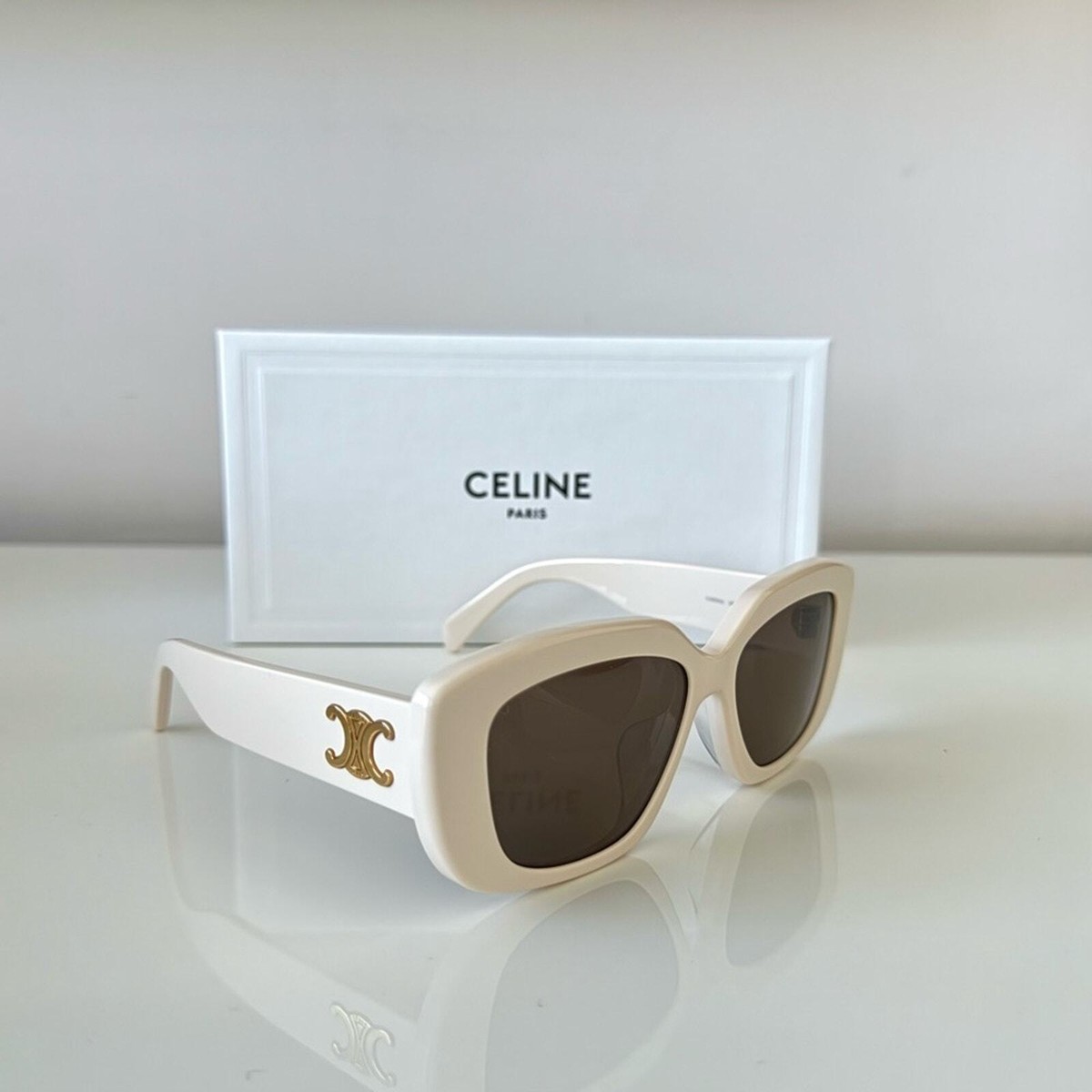 NEW!!! Celine Triomphe Sunglasses CL40216U 25E Authentic