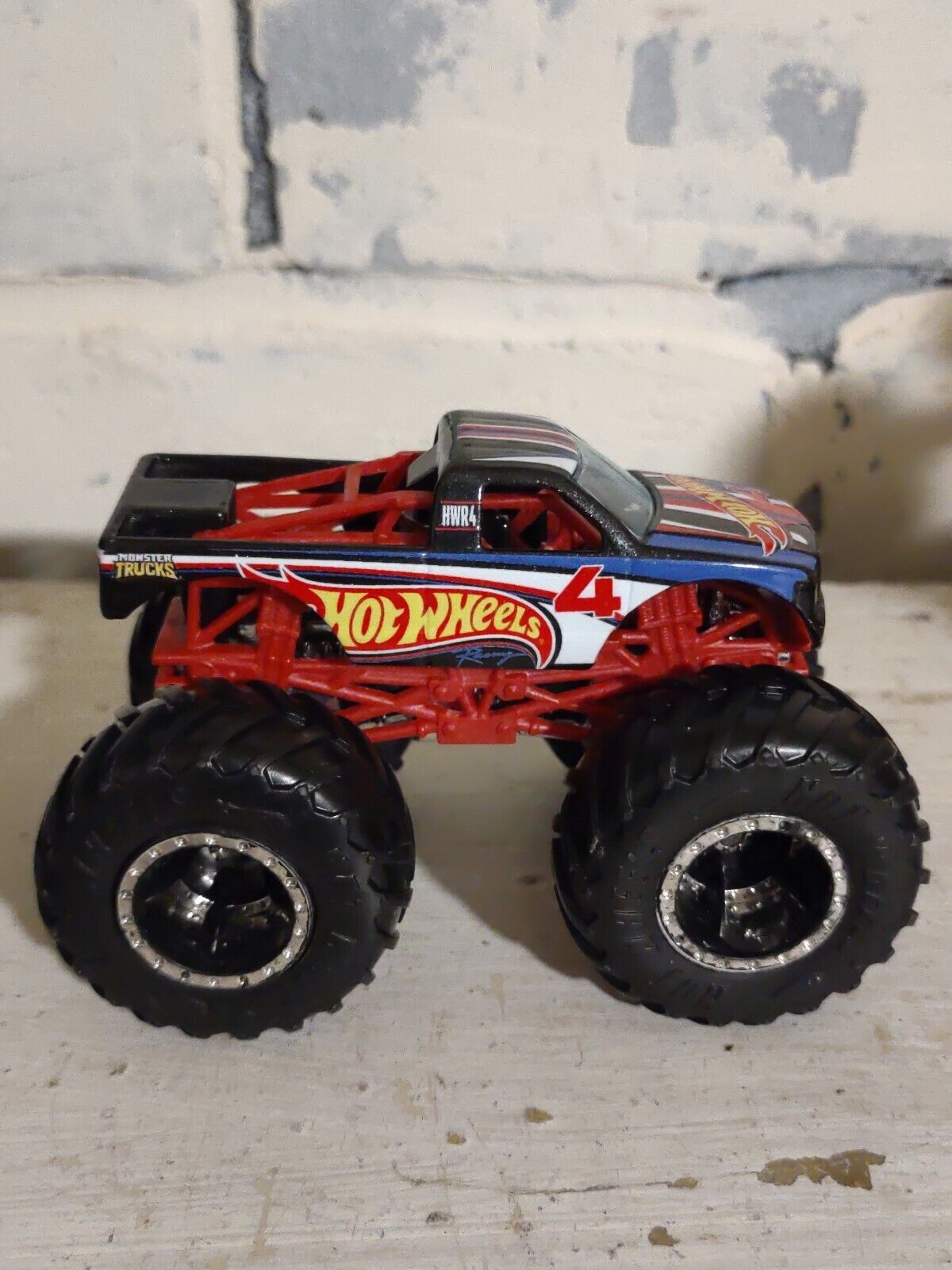 Hot Wheels Racing #4 Monster Jam Truck