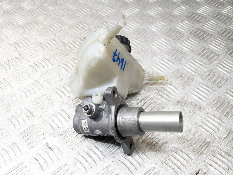 MERCEDES GLC BRAKE MASTER CYLINDER & BOTTLE 2.1 D DIESEL A2054300002 X253 2016 - Image 3 of 4