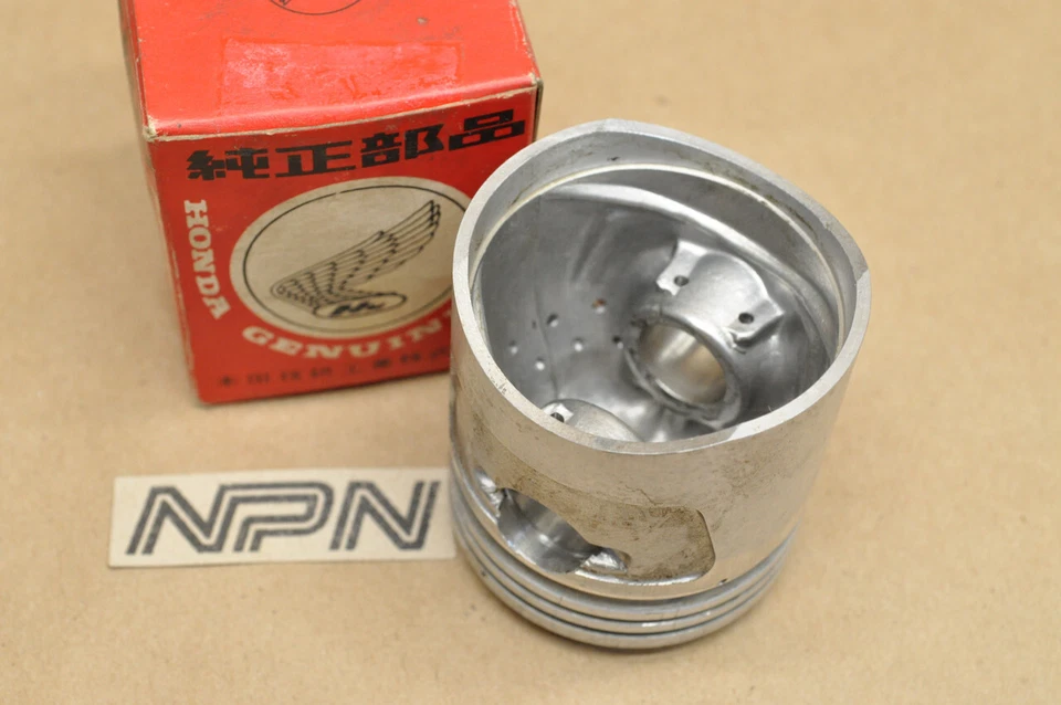 NOS Honda C200 CA200 CT200 Piston .75 Oversize 13104-030-000 - Image 2 of 3