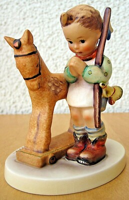 ゲーベル フンメル人形 #20『Prayer before Battle』 Hummel Figurine 