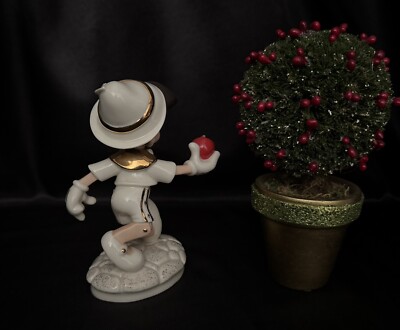 Lenox Disney Showcase 