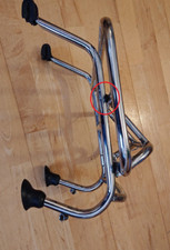 2 Stück Stopfen Gepäckträger MOTO NOSTRA f Vespa V50 PV ET3 PK PX SS50 SS90