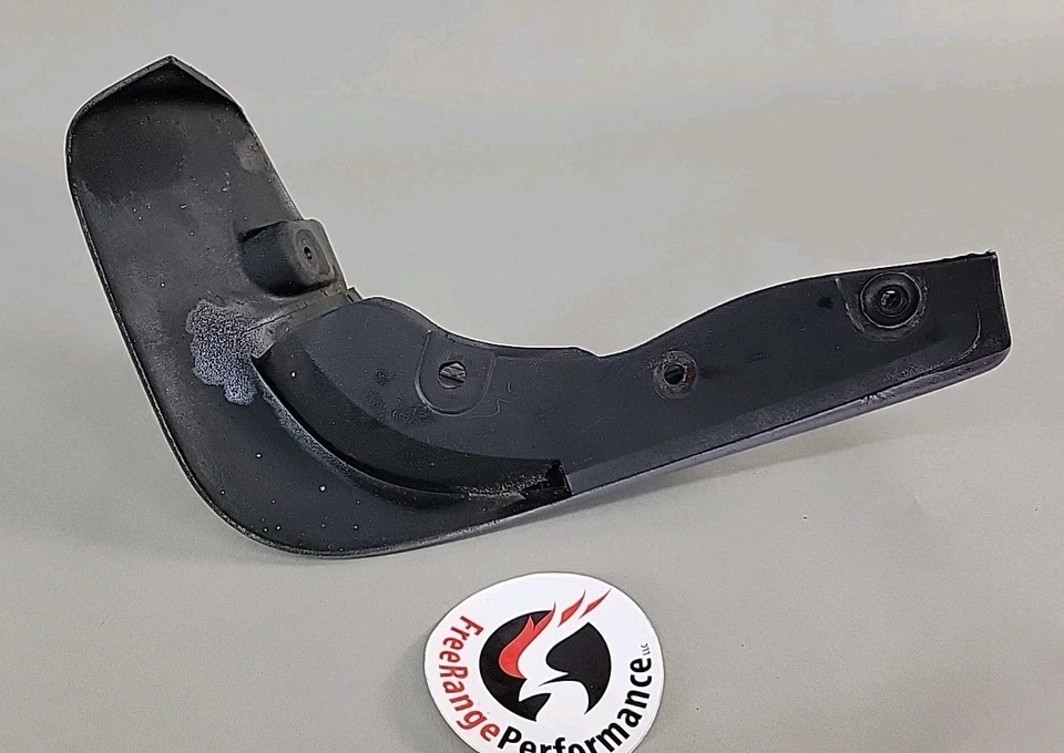 Guardabarros trasero izquierdo Mazda Miata LH 1999-2005 Tupperware gris titanio Foto 3 de 4