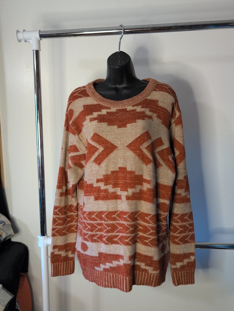 Vanguard Geometric Pattern Wool Blend Sweater - image 1