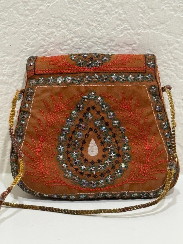 Vintage Embroidered Beaded Purse – Handmade Boho Crossbody Bag (5"x5.5") - Image 2 of 4