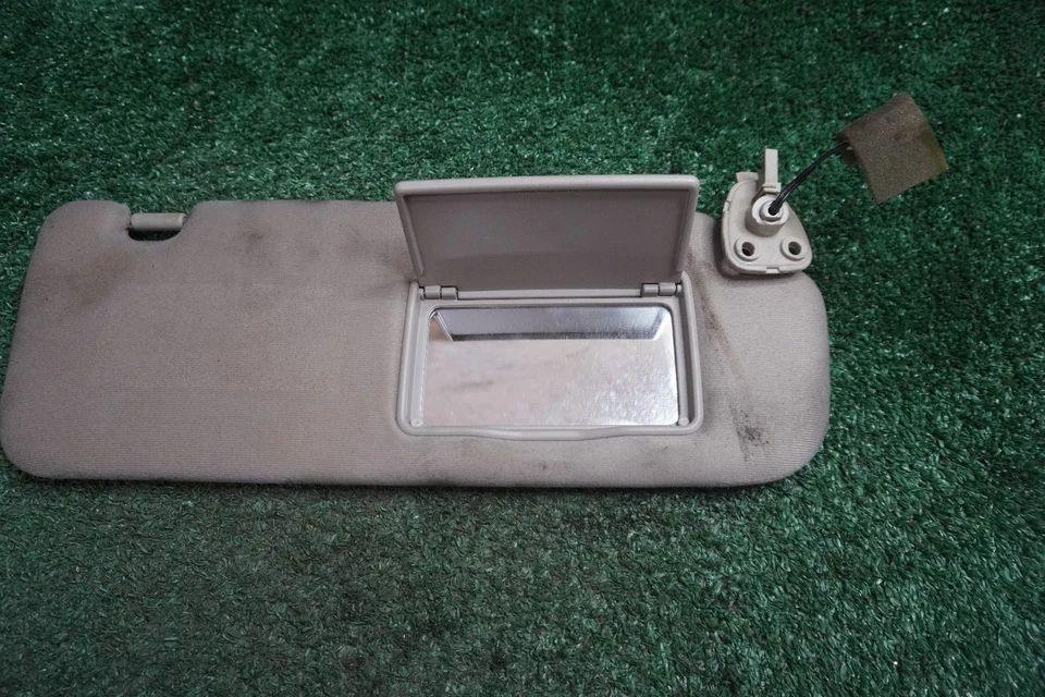 Parasol derecho lado del pasajero Hyundai Sonata 2006 2007 2008 OEM 1 pieza 85013K400Q Foto 2 de 4