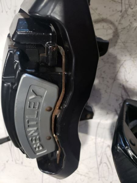 2009 Bentley Flying Spur - Left and Right Front Brake Calipers - OEM