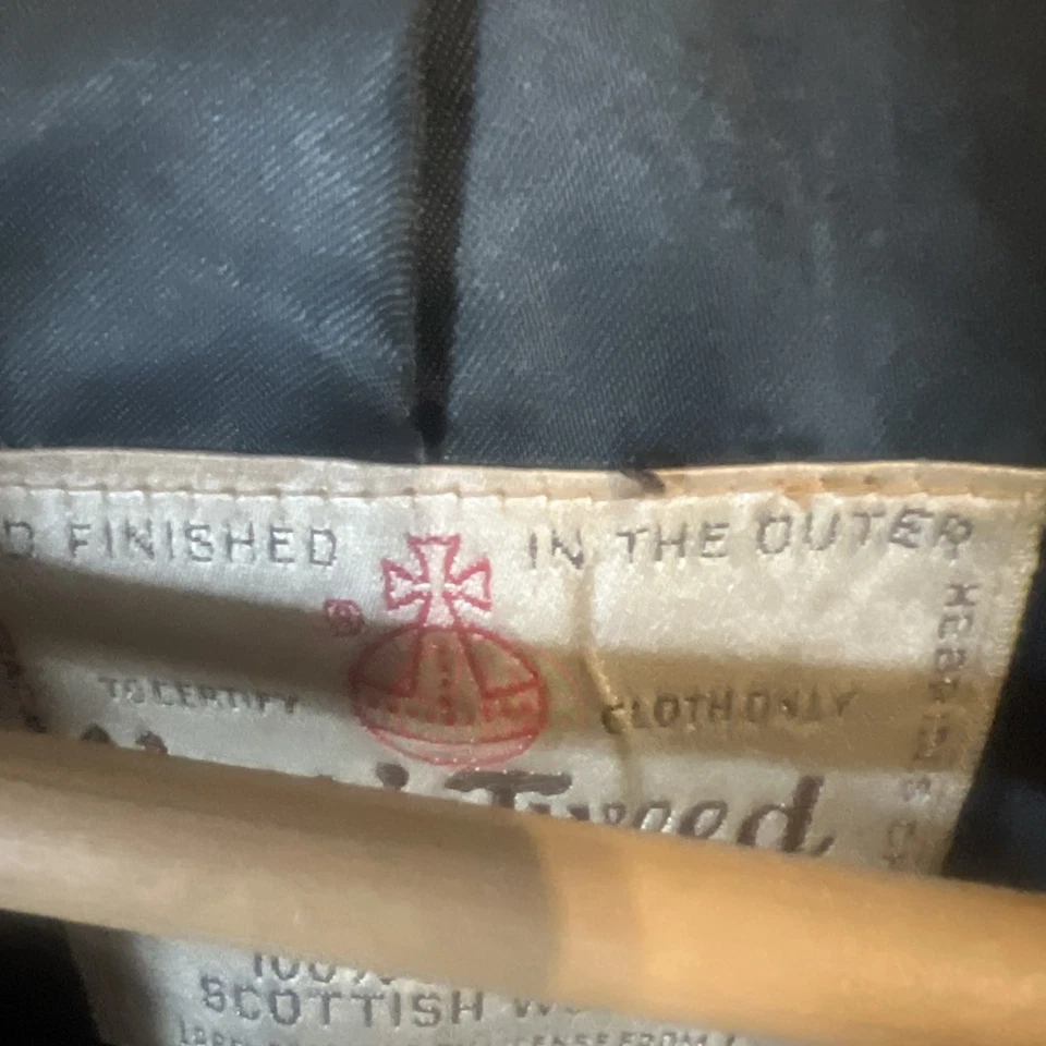 Harris Tweed Men's Vintage 60s Overcoat Handwoven Scottish Wool, Size Large - Image 3 of 4