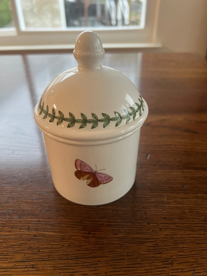 Portmeirion Botanic Garden Shrubby Peony Bath Jar & Lid, Britain 6"  - Image 2 of 4