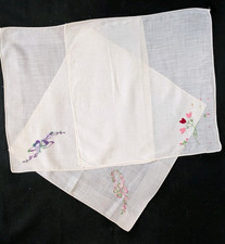 Vintage Linen Handkerchief Set Floral Embroidered Cottaecore Romantic Bridal