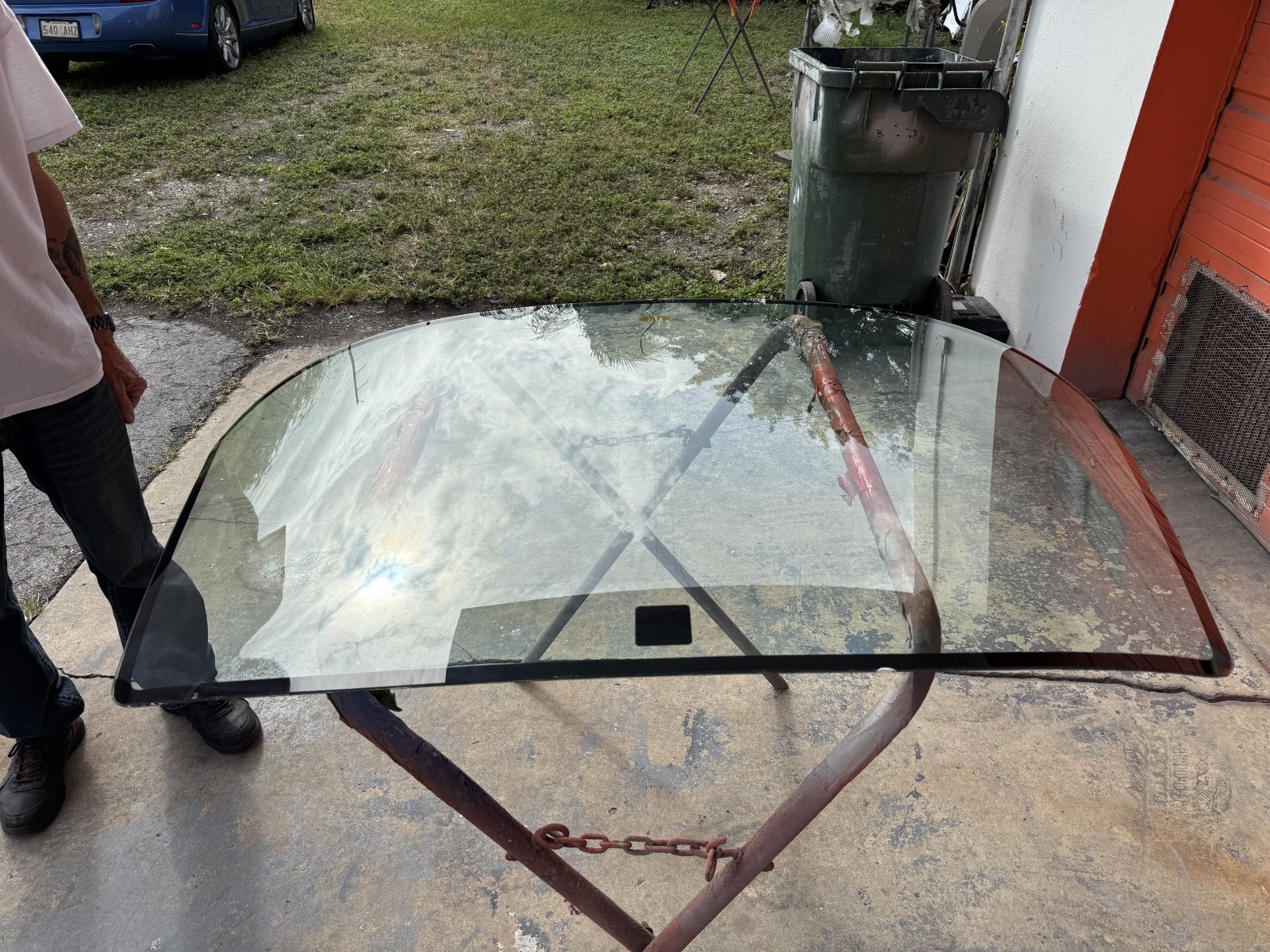 auto glass front windshield Ferrari Italia