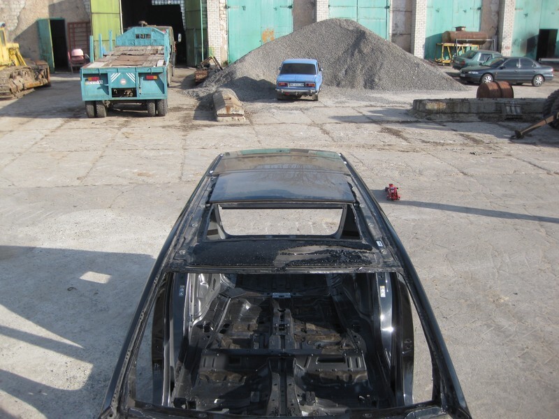 Mercedes-Benz A1667800521 Panorama glass medium fixed ML W166 GL