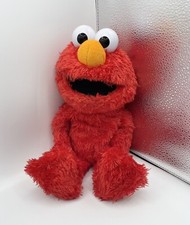 Sesame Street Love to Hug Elmo Talking Singing Hugging 14" Plush Eng or Spanish