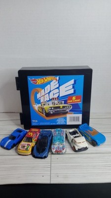 Hot Wheels 6 Car Case with Cars 1:64 Diecast Cars **Read Description**