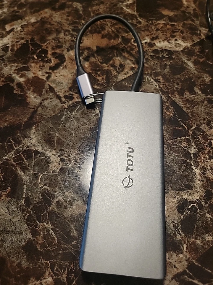 TOTU USB Type C Hub Pro 13-in-1 TT-HB003A - Image 2 of 4