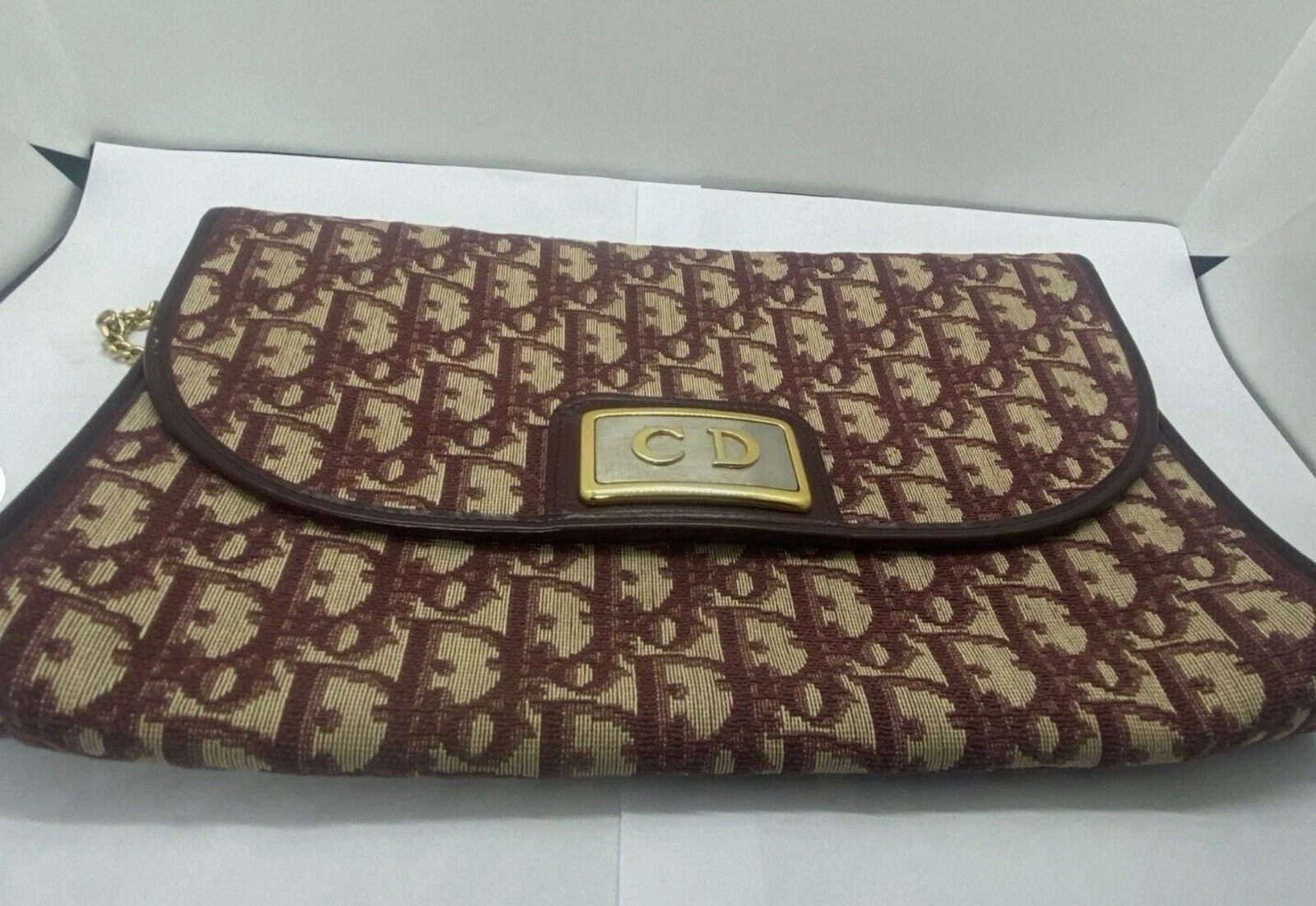 CHRISTIAN DIOR CHIC STREET TROTTER