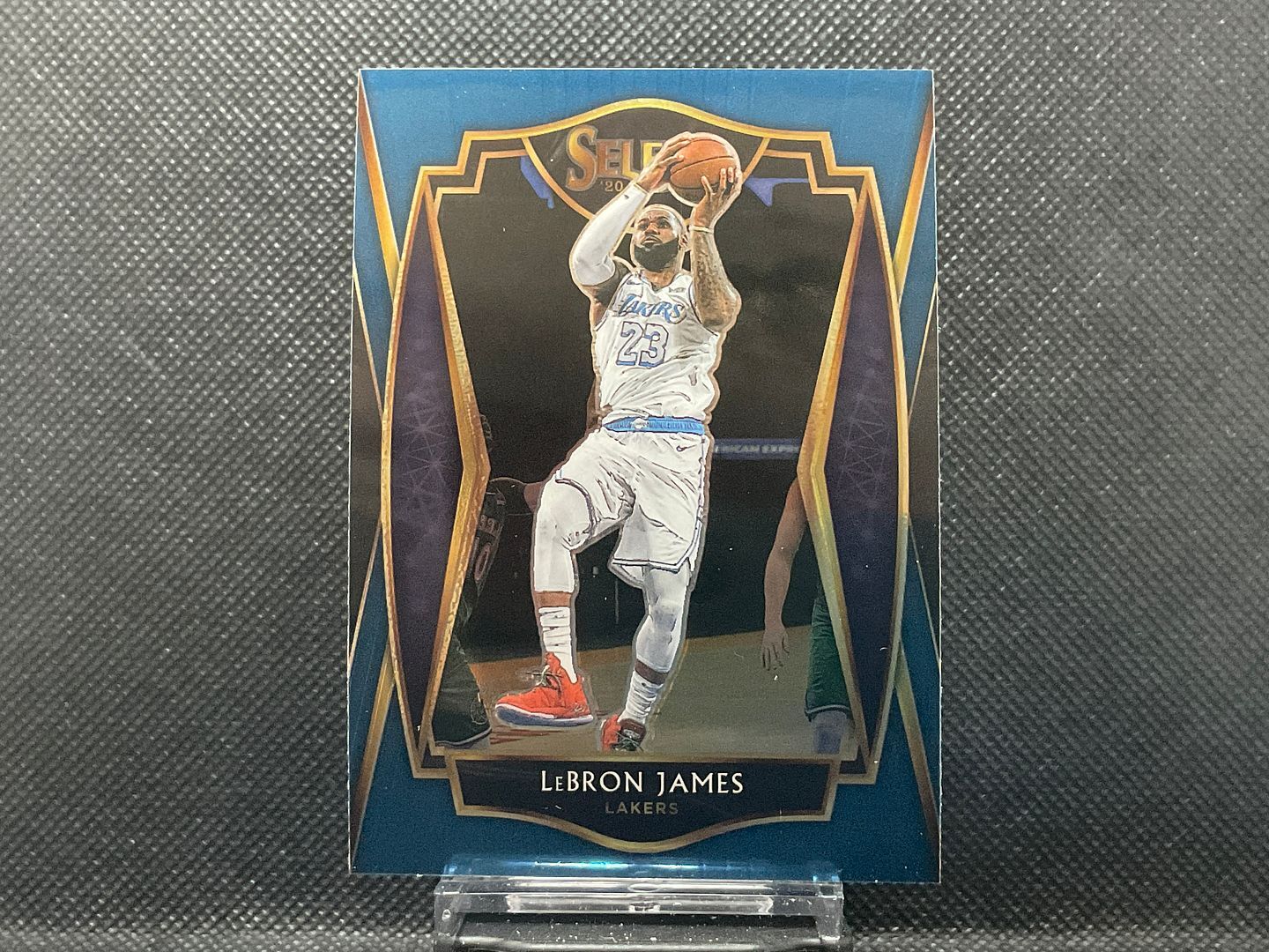 2020-21 Panini Select NBA LeBron James #113