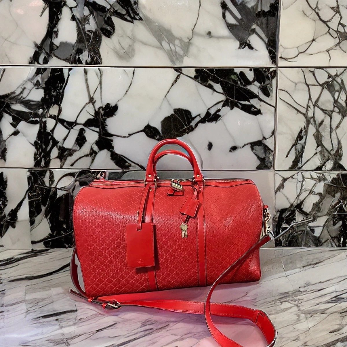 Gucci Signature Leather Duffle in Red for Men