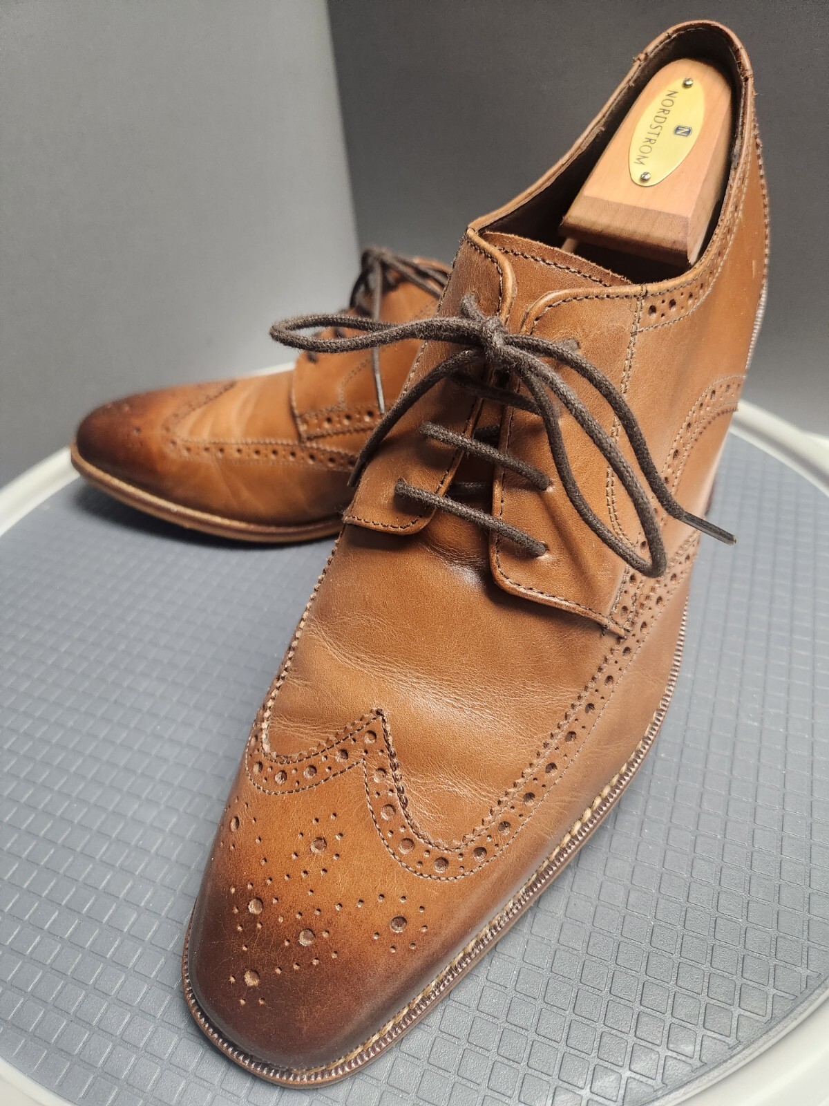florsheim castellano wingtip
